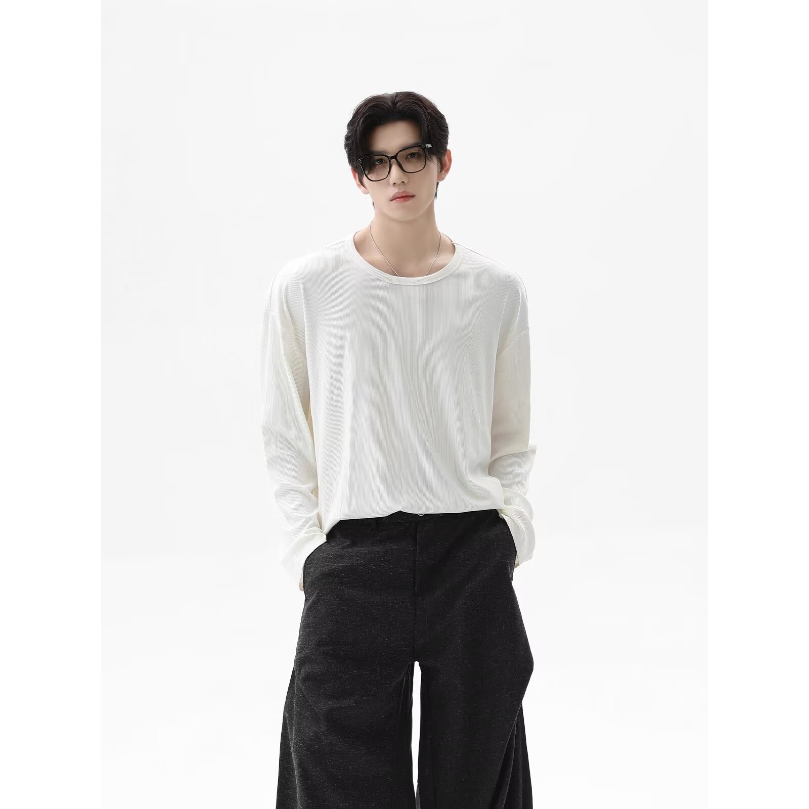 Kaos Lengan Panjang Tekstur Ba - Undershirt Crew Neck ulasan dan harga